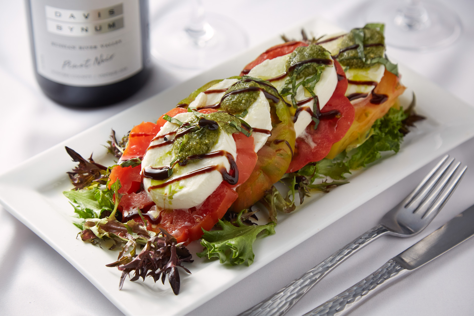 smithslanding_capresesalad